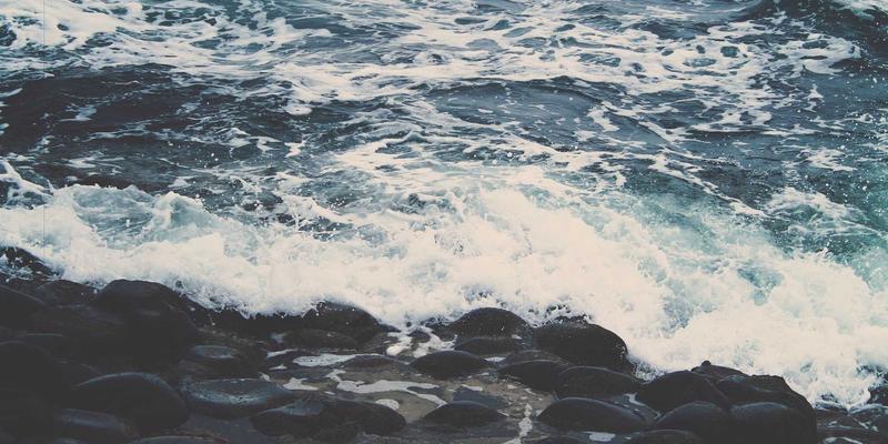 托斯蒂软件：医疗器械行业合规生产与UDI追溯的定制软件开发解决方案